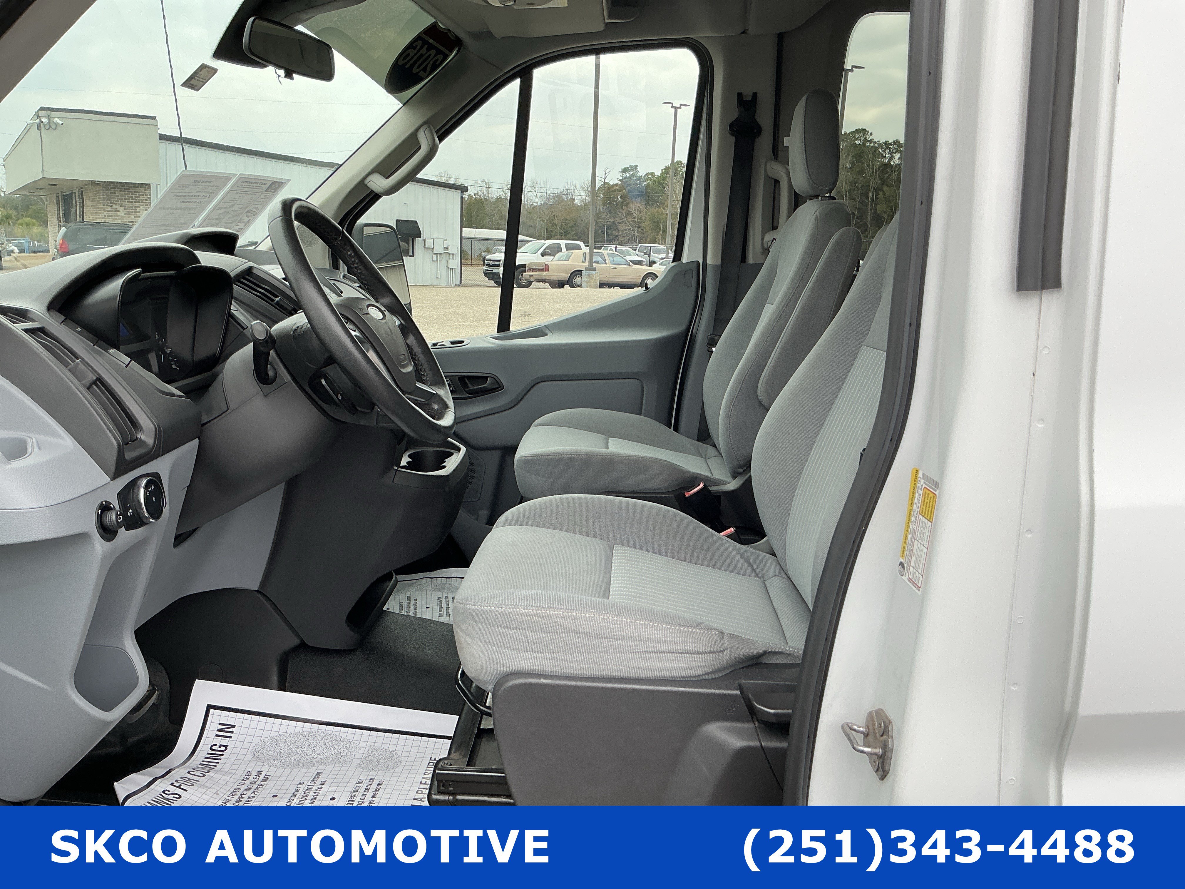Used 2016 Ford Transit 350 XL RWD image 11