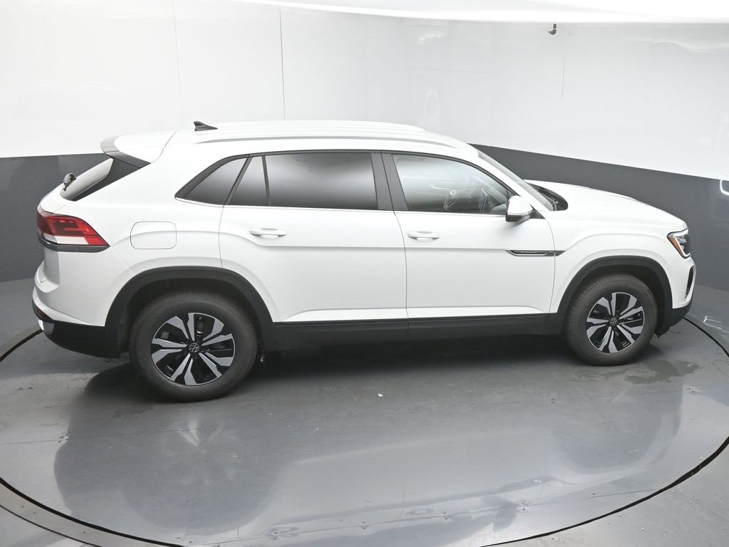 New 2026 Volkswagen Atlas Cross Sport SE image 49