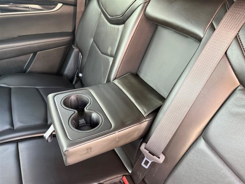 Used 2024 Cadillac XT5 Premium Luxury FWD image 16