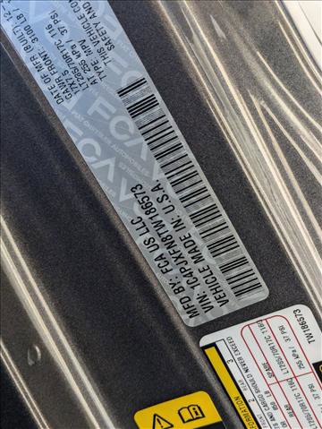 New 2026 Jeep Wrangler Unlimited Rubicon w/ Technology Group image 17