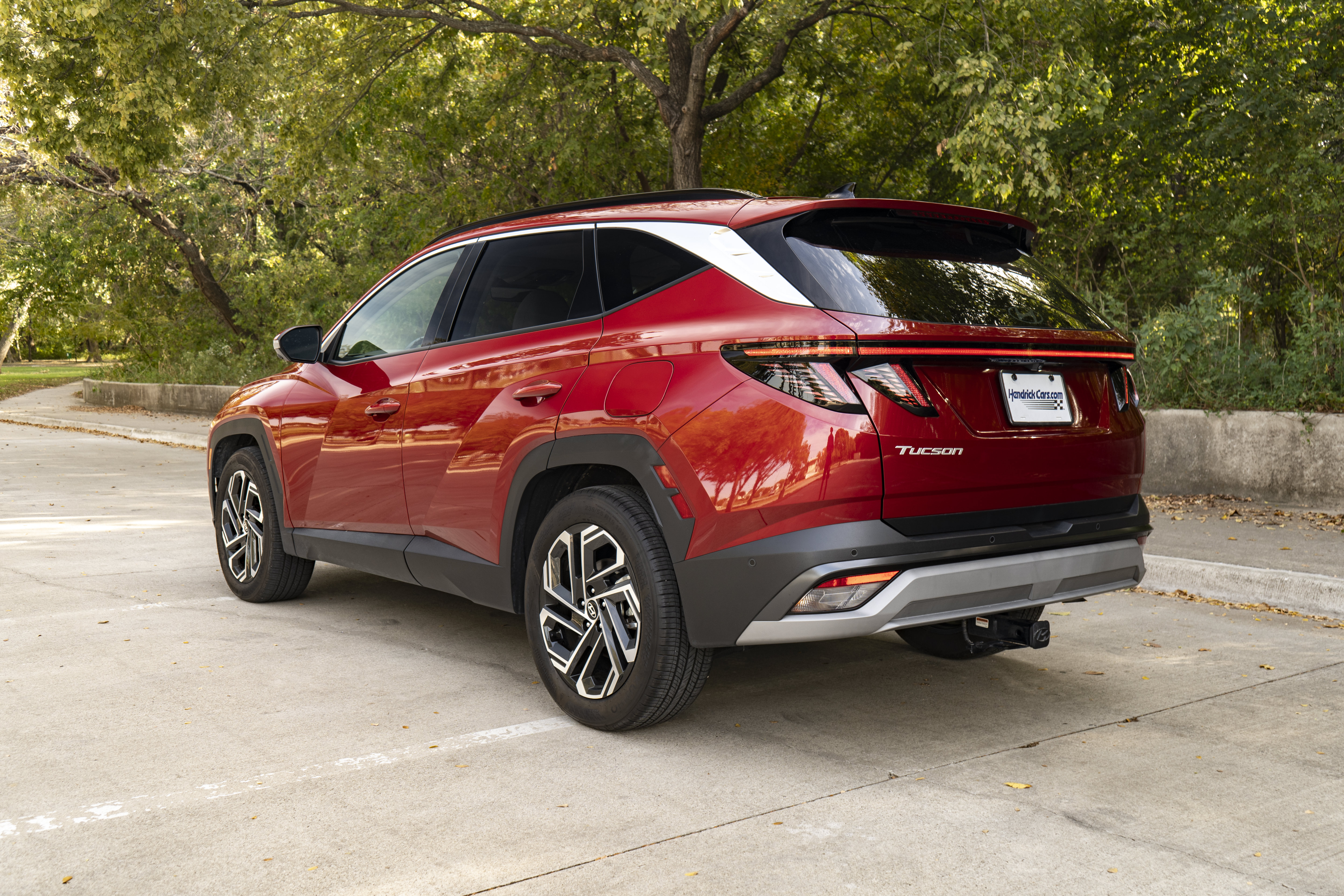 Used 2025 Hyundai Tucson Limited FWD image 7