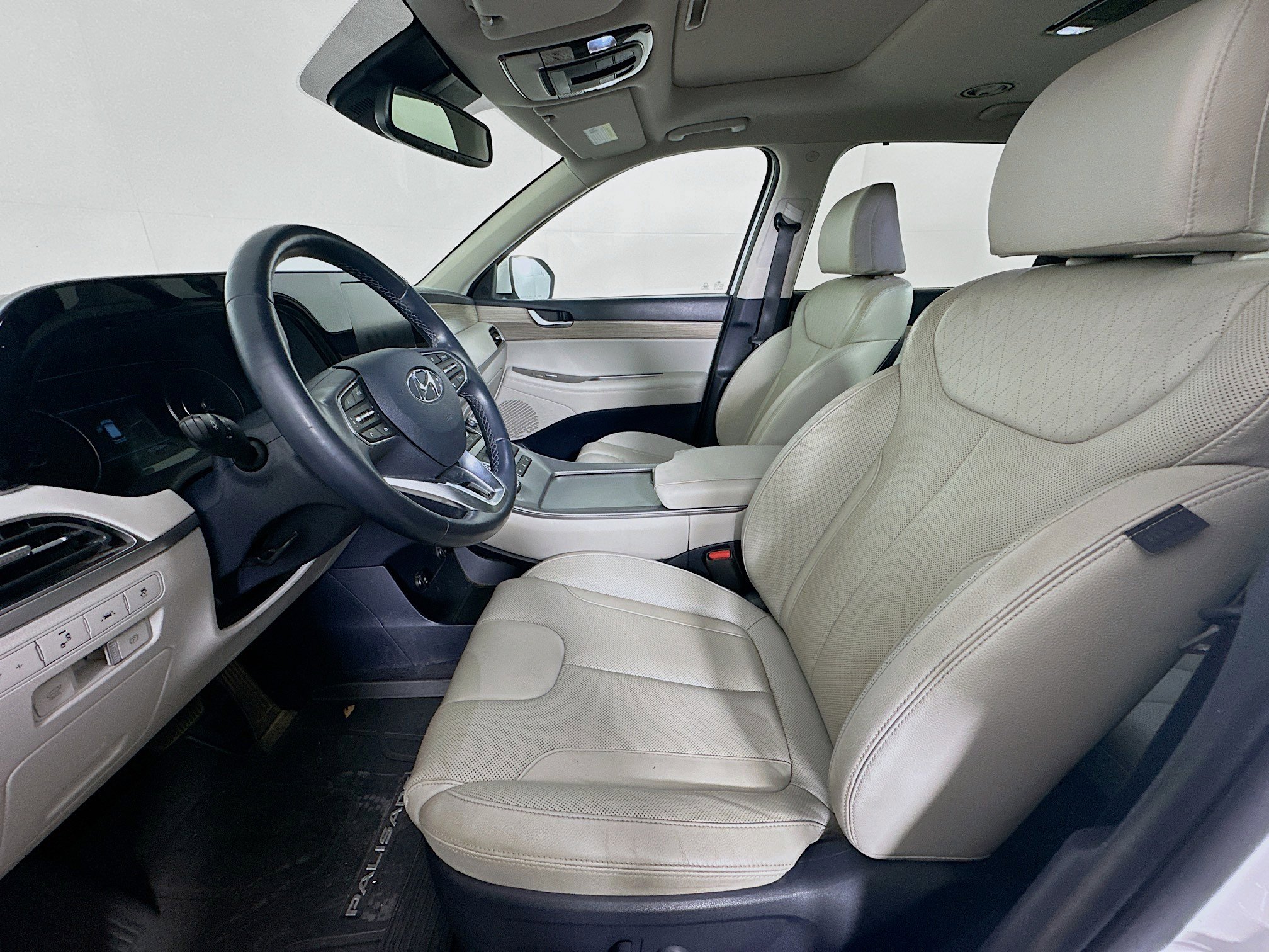 Used 2020 Hyundai Palisade SEL w/ Premium Package FWD image 13