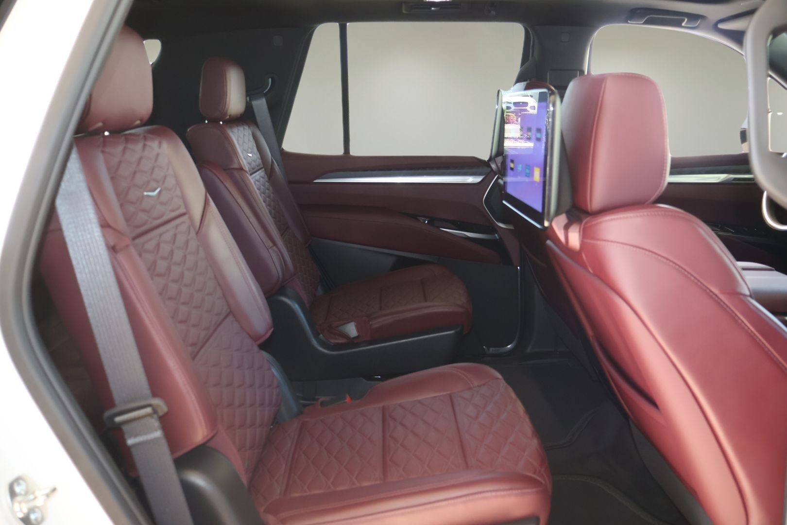 Certified 2025 Cadillac Escalade Premium Luxury w/ Touring Package RWD image 17