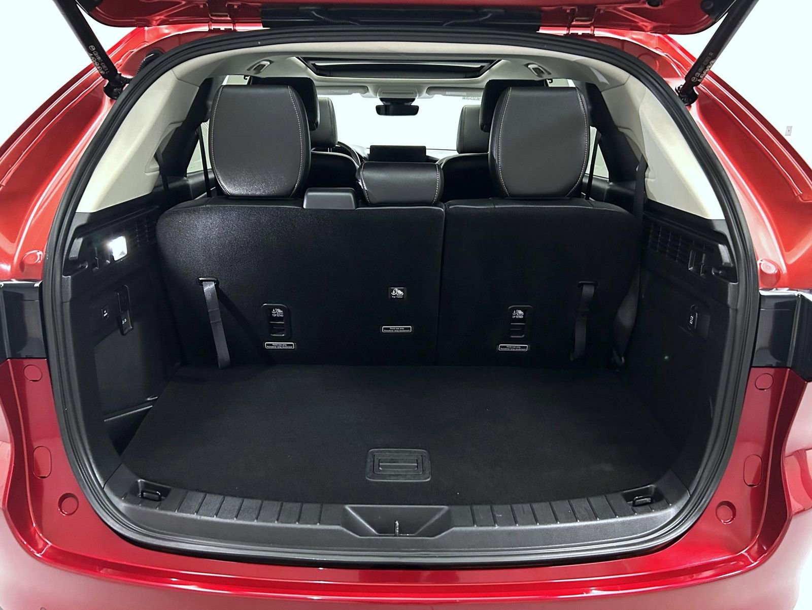 Certified 2025 MAZDA CX-90 Plug-In Hybrid w/Premium Sport AWD/4WD image 9