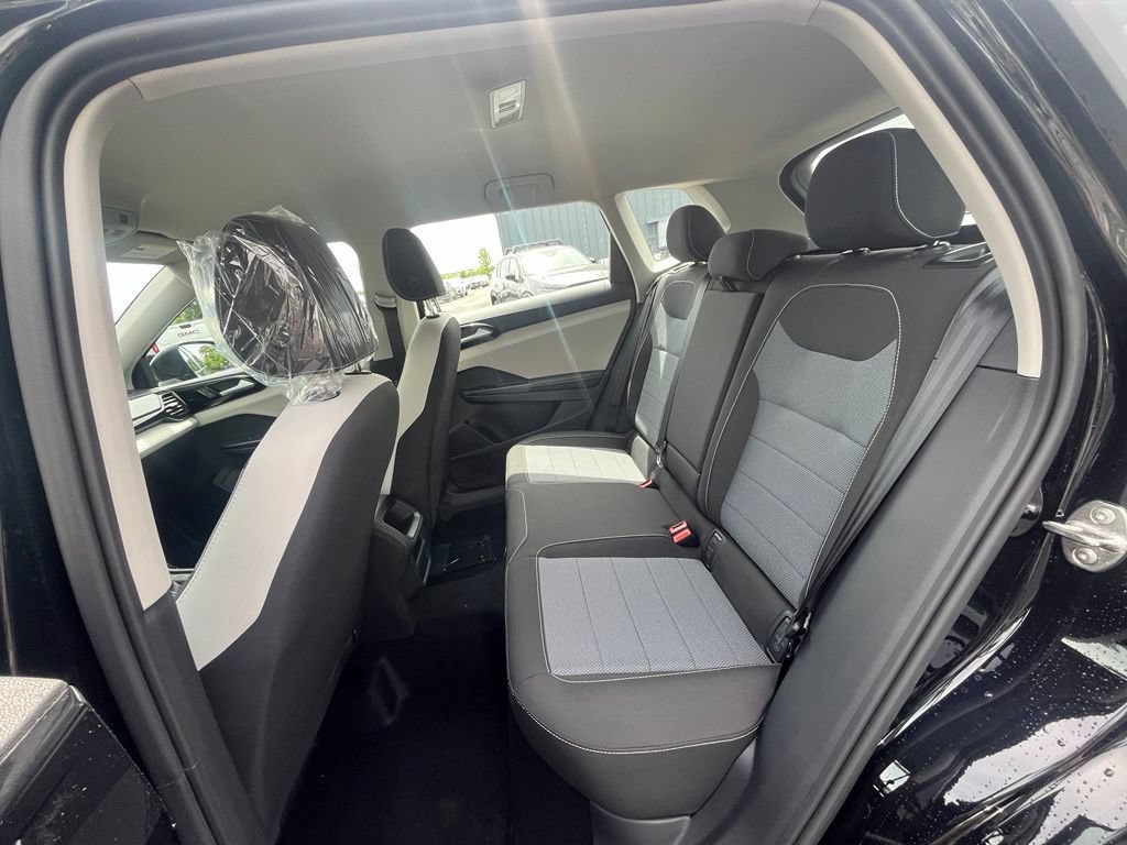 New 2026 Volkswagen Taos S FWD image 23