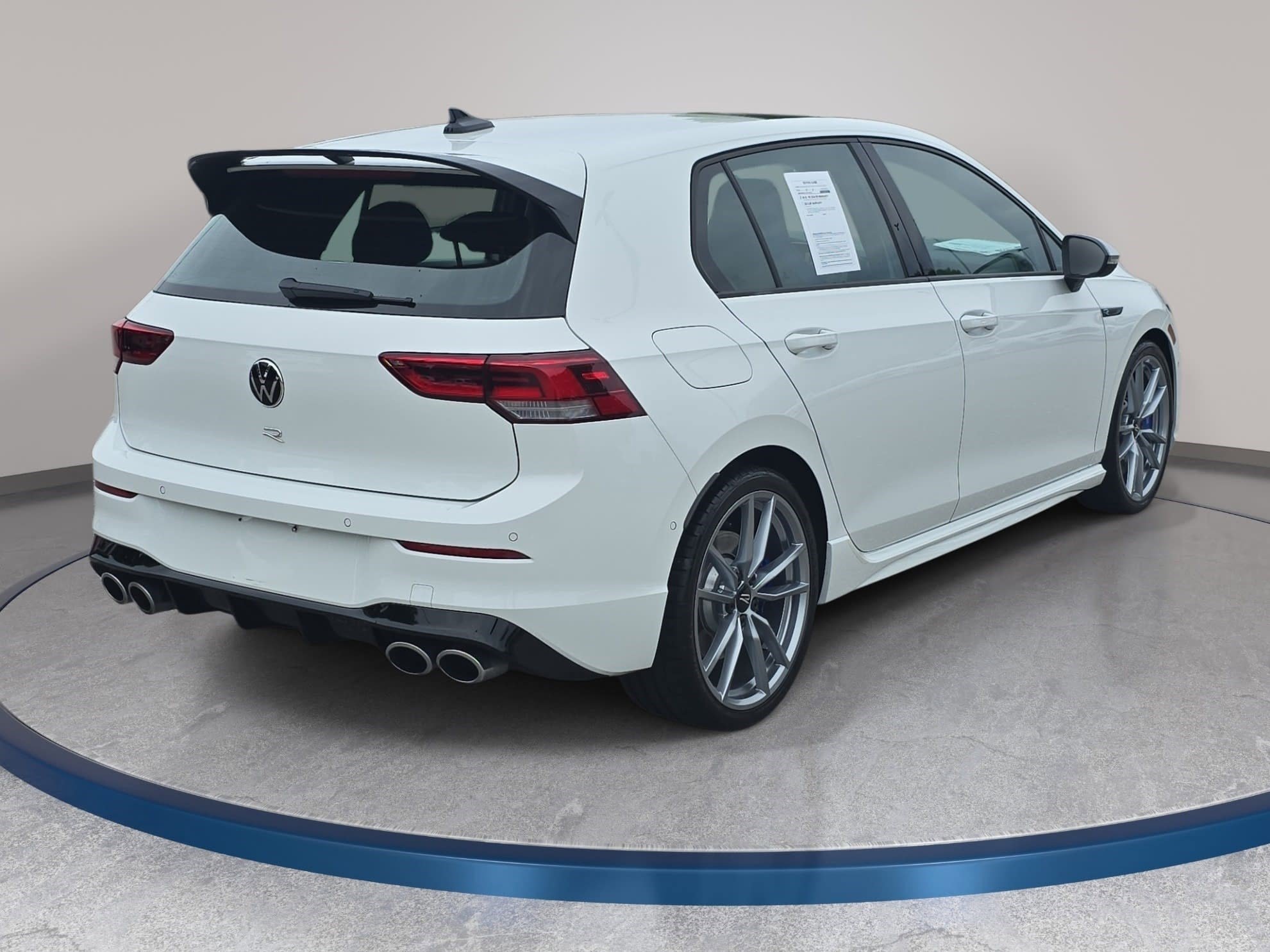 Used 2024 Volkswagen Golf R AWD/4WD image 5