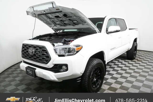 Used 2022 Toyota Tacoma TRD Sport w/ Technology Package AWD/4WD image 28