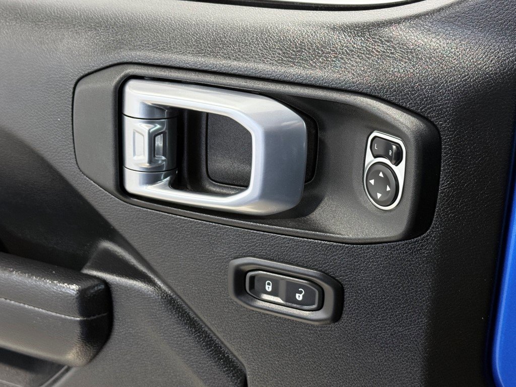 Certified 2021 Jeep Wrangler Unlimited Sport image 35