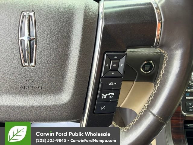 Used 2015 Lincoln Navigator L 4WD w/ Equipment Group 101A Reserve image 19