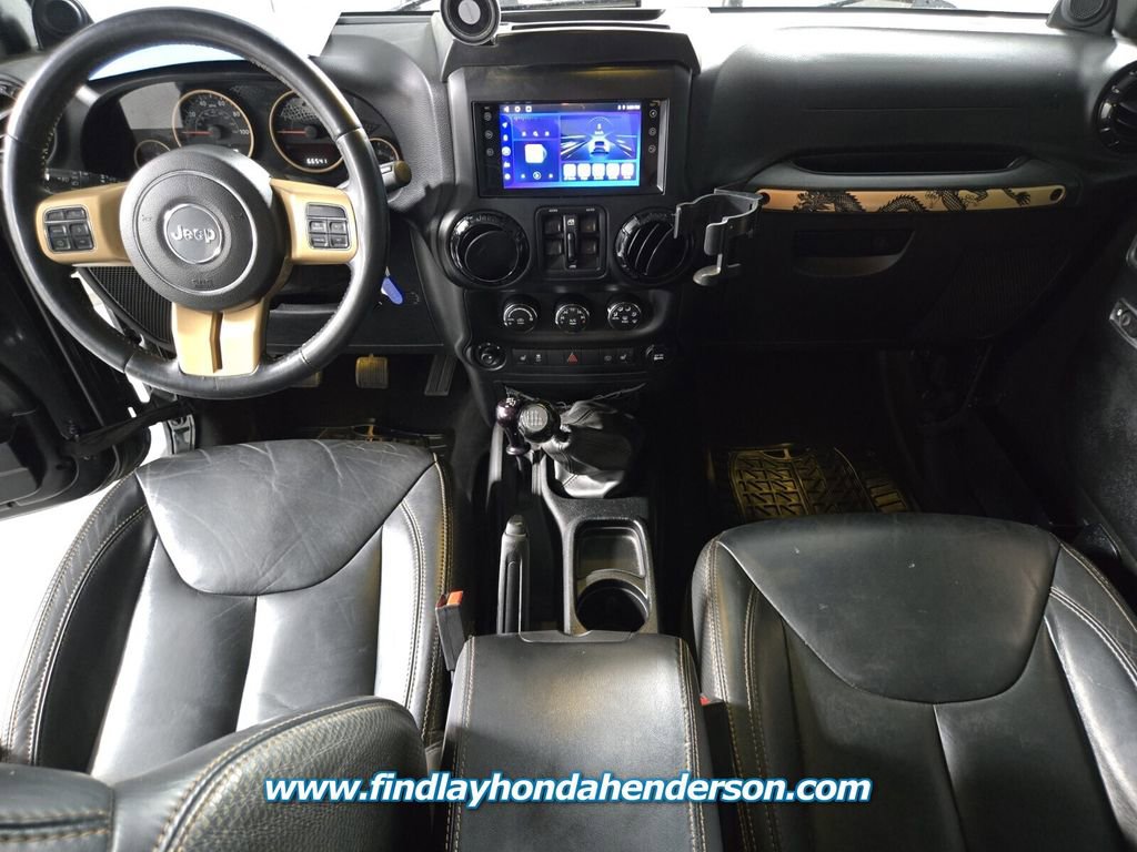 Used 2014 Jeep Wrangler Unlimited Sahara AWD/4WD image 16