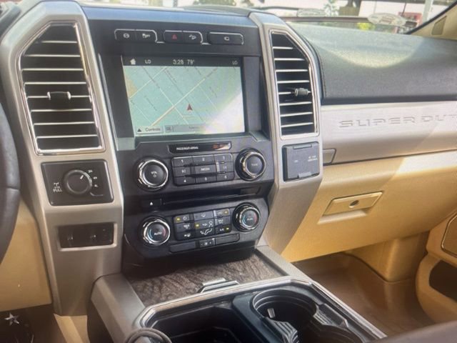 Used 2017 Ford F250 Lariat w/ Chrome Package AWD/4WD image 22