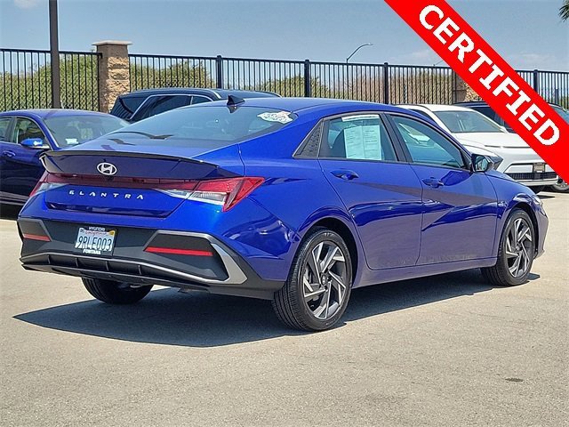 Used 2025 Hyundai Elantra Sport image 24