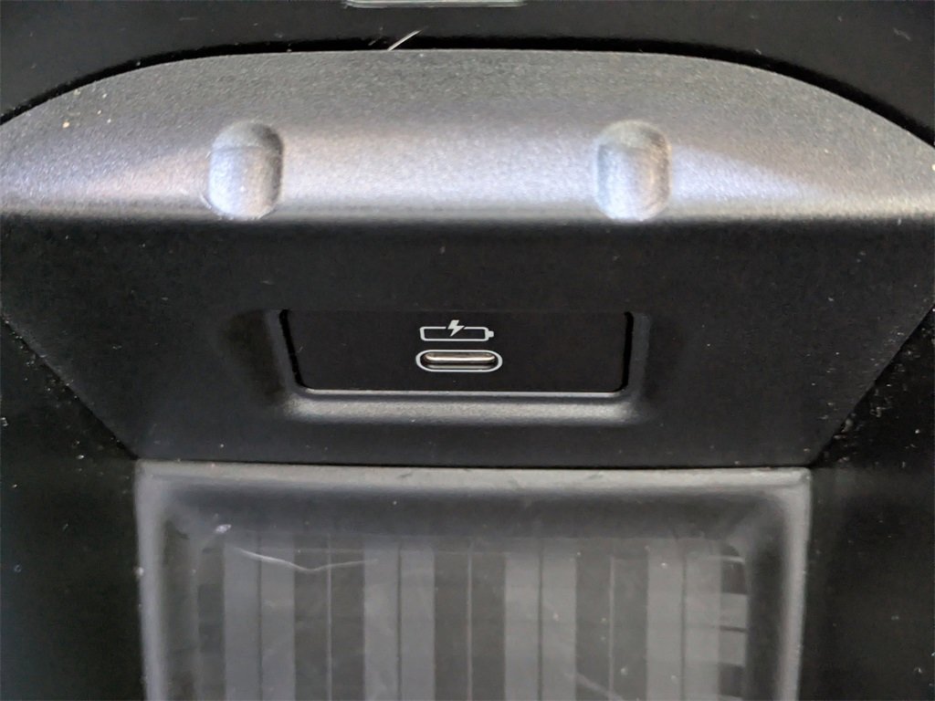 Used 2024 MINI Cooper Clubman S image 31