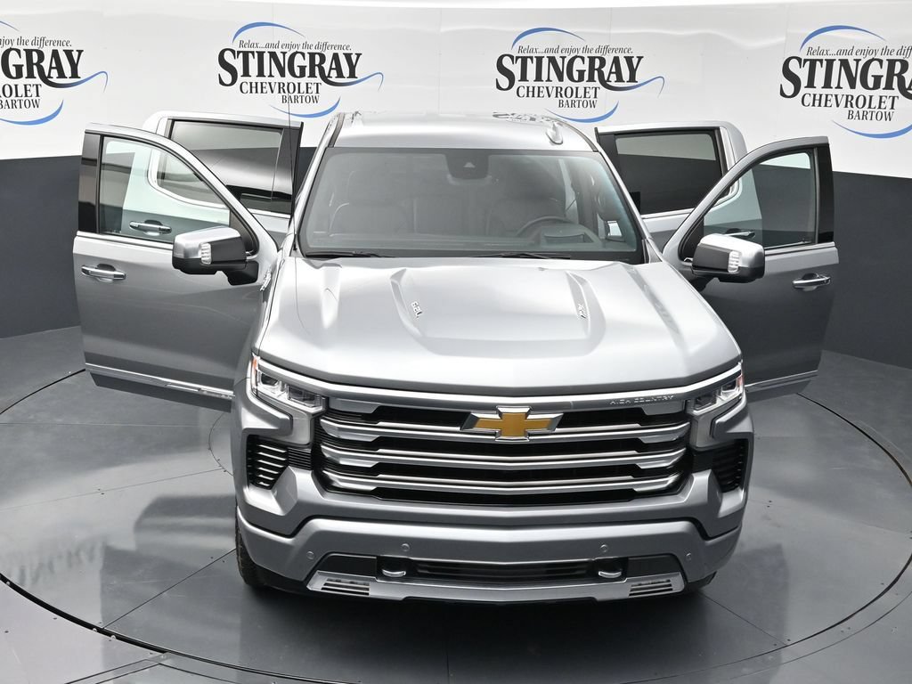 Certified 2024 Chevrolet Silverado 1500 High Country w/ Technology Package AWD/4WD image 37