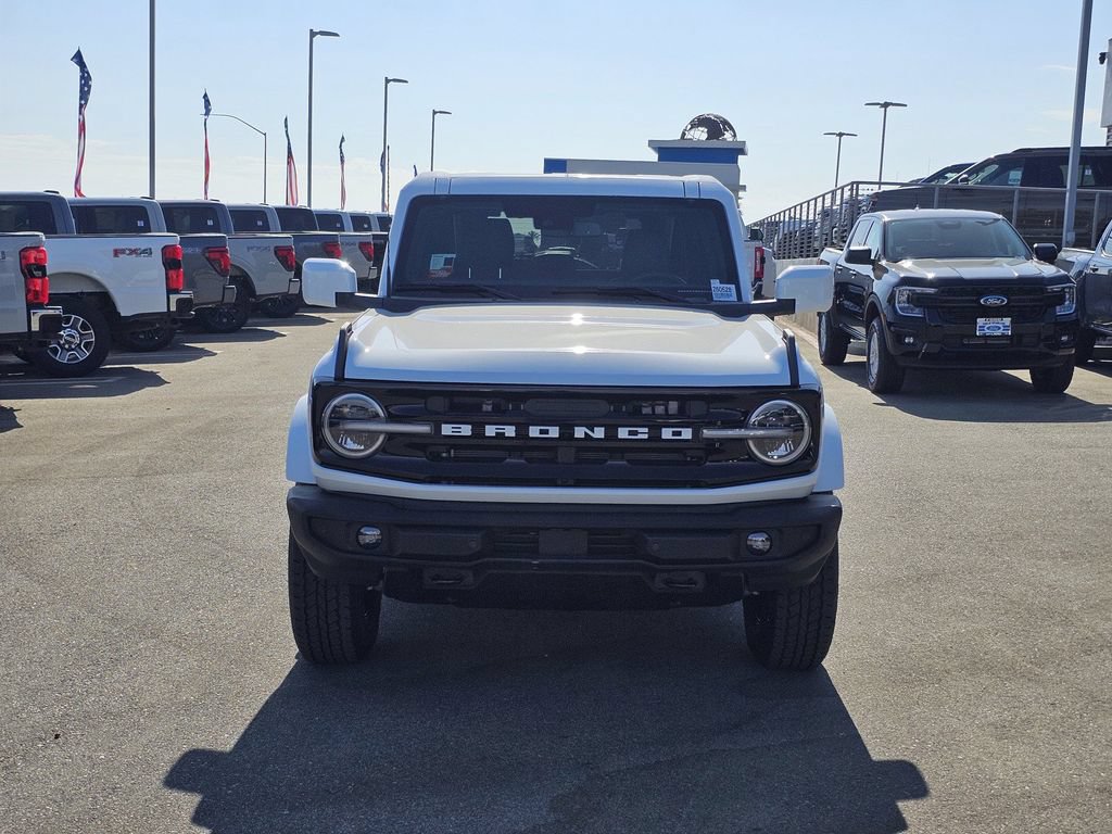 New 2026 Ford Bronco Outer Banks AWD/4WD image 2