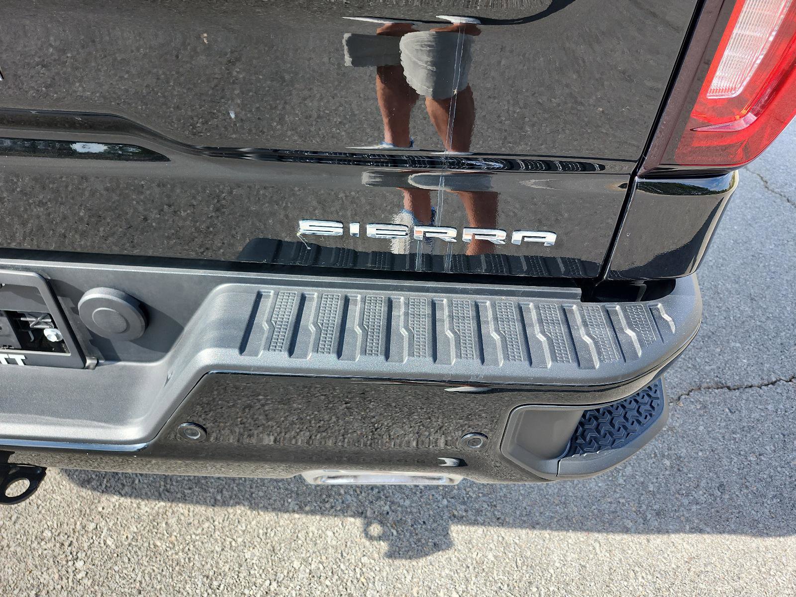 Certified 2025 GMC Sierra 1500 Denali w/ Denali Reserve Package image 5