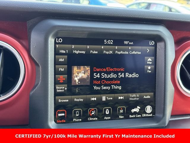 Used 2022 Jeep Wrangler Unlimited Rubicon w/ LED Lighting Group AWD/4WD image 21