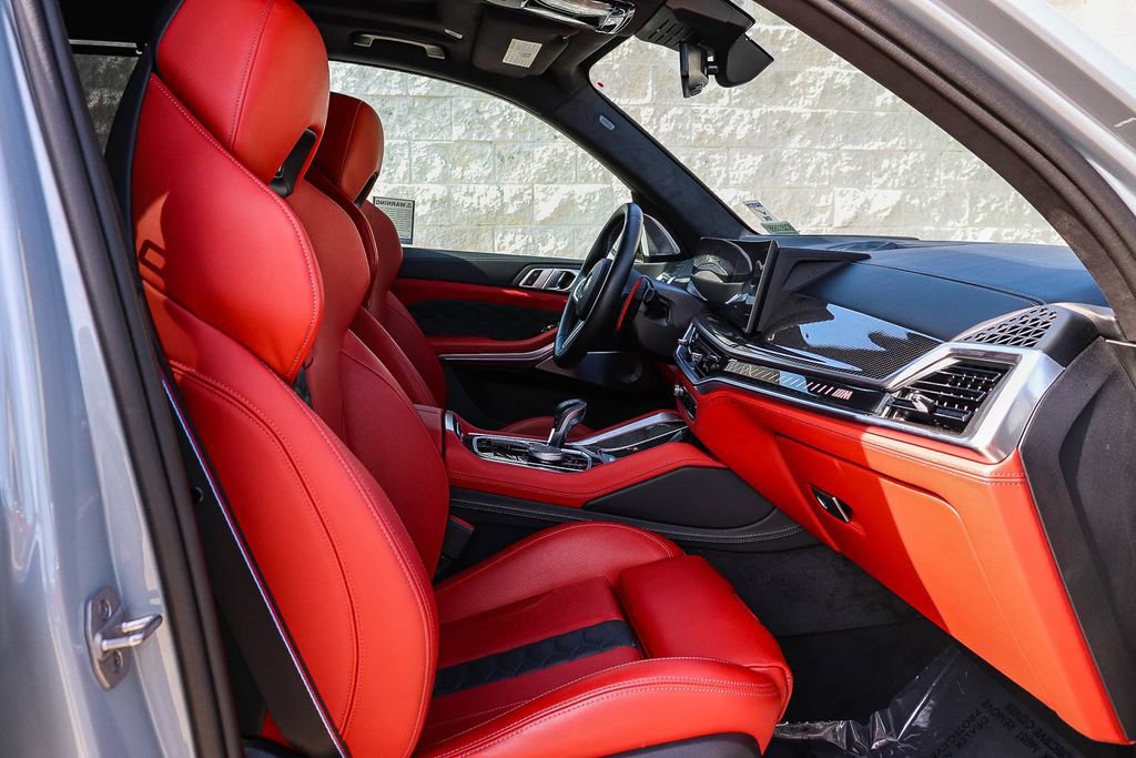 Certified 2025 BMW X5 M Competition w/ Executive Package image 18