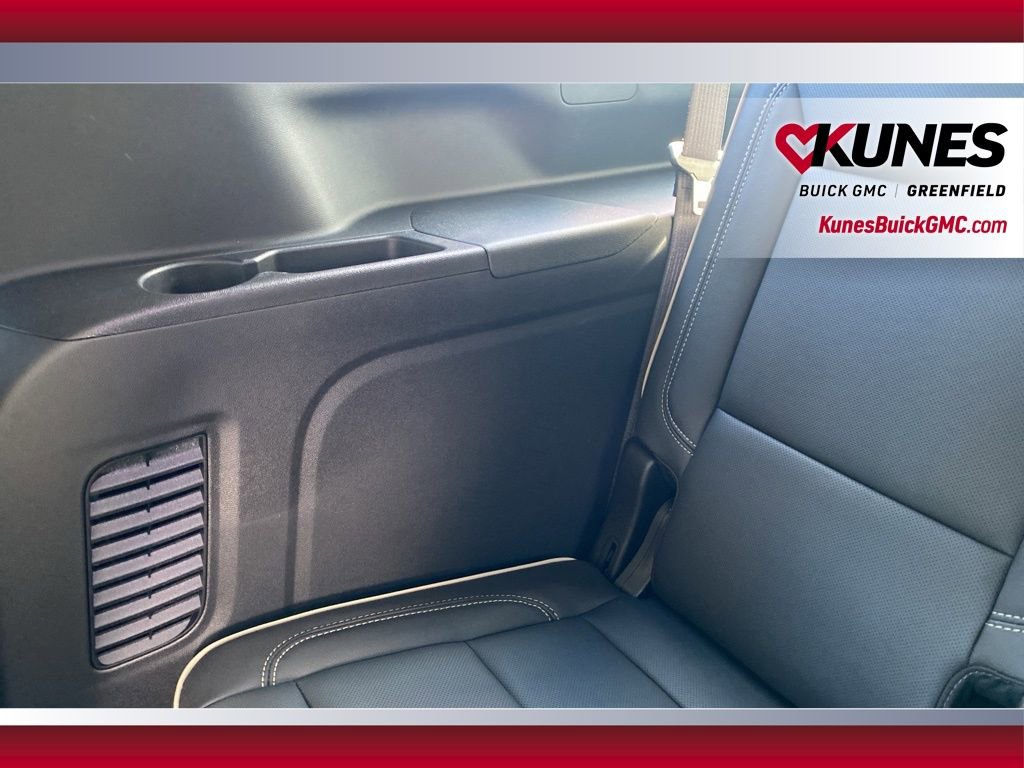 New 2026 GMC Yukon XL Elevation w/ Elevation Premium Package image 44