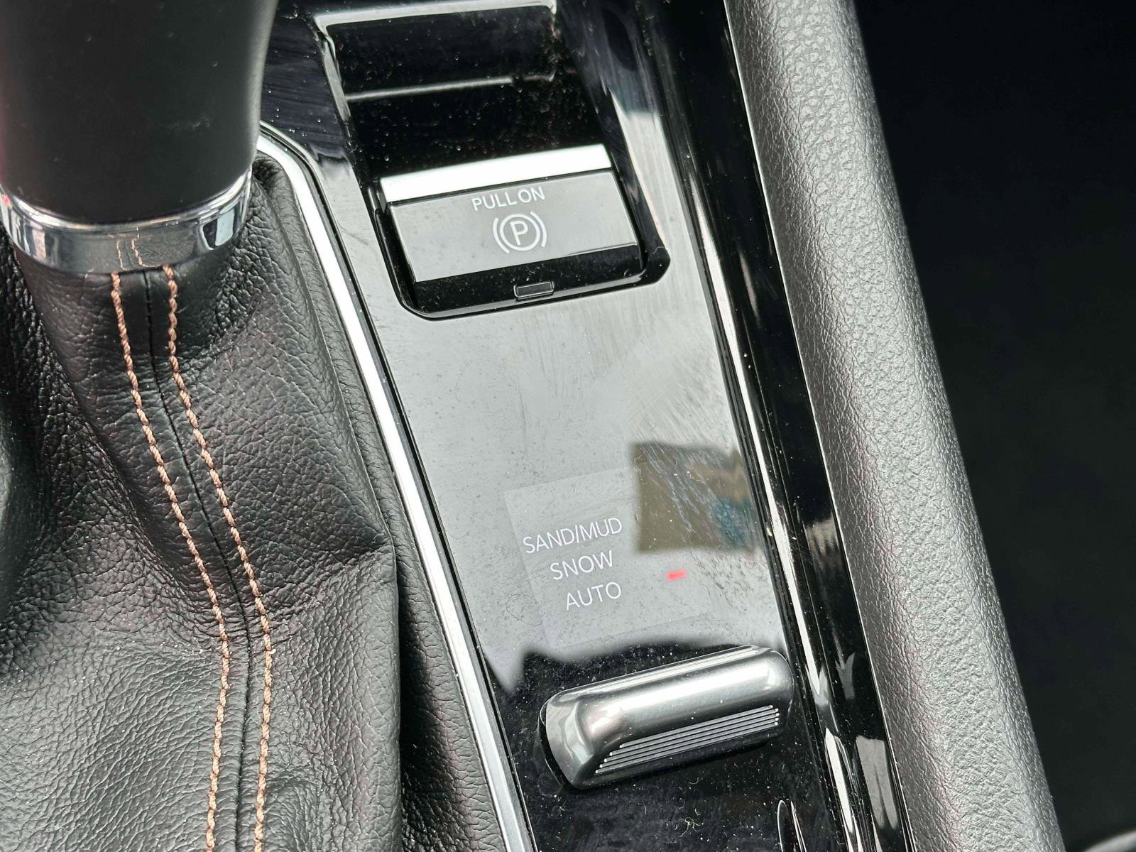 Used 2022 Jeep Compass Limited image 29