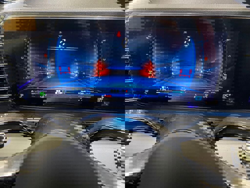 New 2026 Mercedes-Benz GLE 53 AMG 4MATIC Coupe image 12