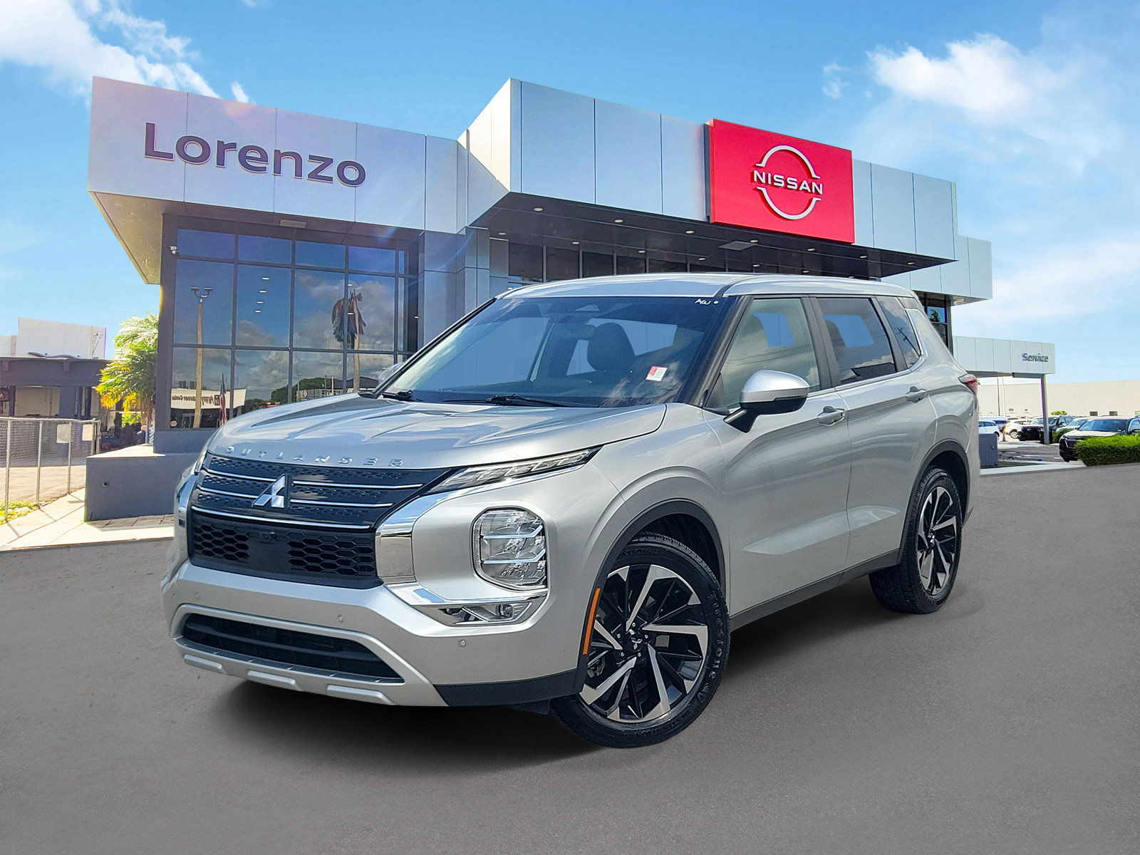 Used 2024 Mitsubishi Outlander SE