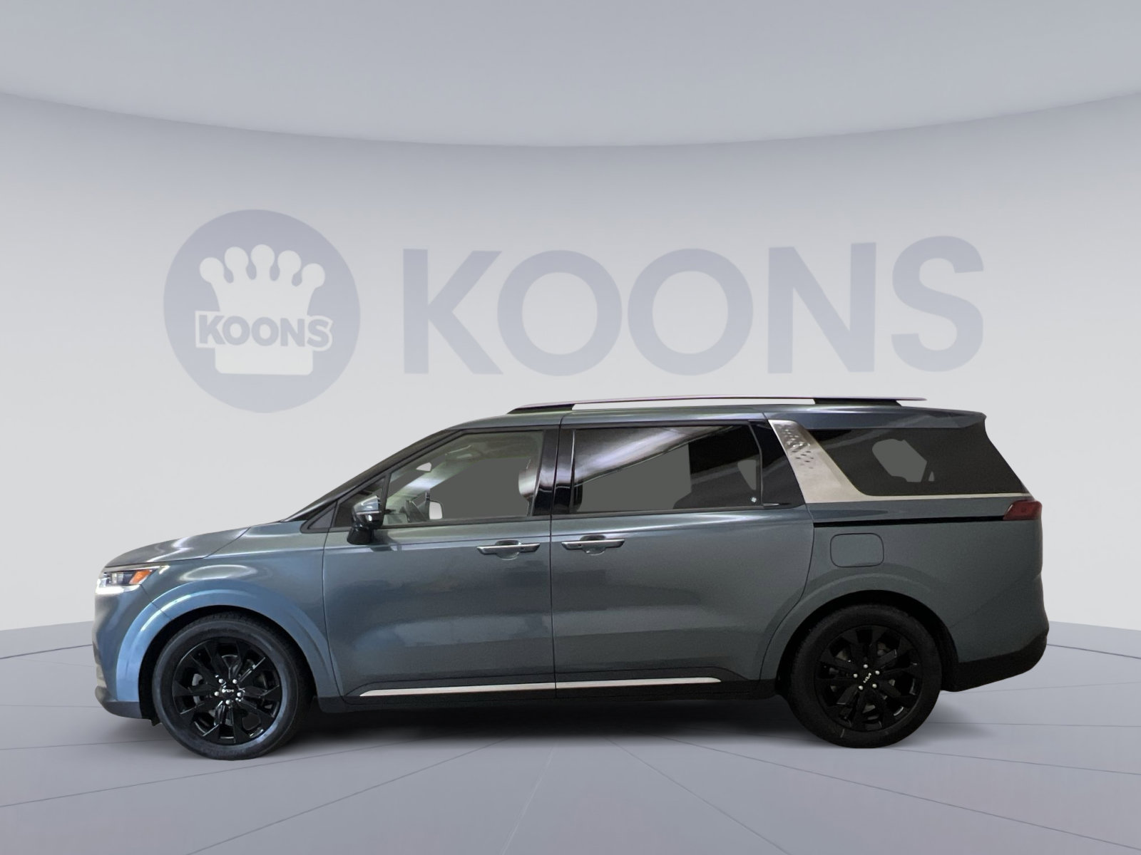 Used 2024 Kia Carnival SX Prestige FWD image 5