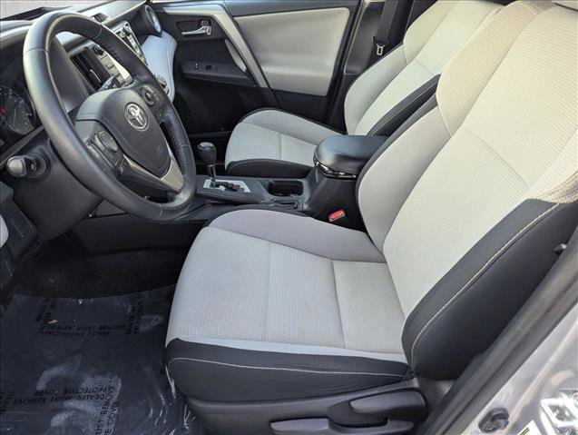 Used 2018 Toyota RAV4 XLE w/ Plus Extra Value Package FWD image 14