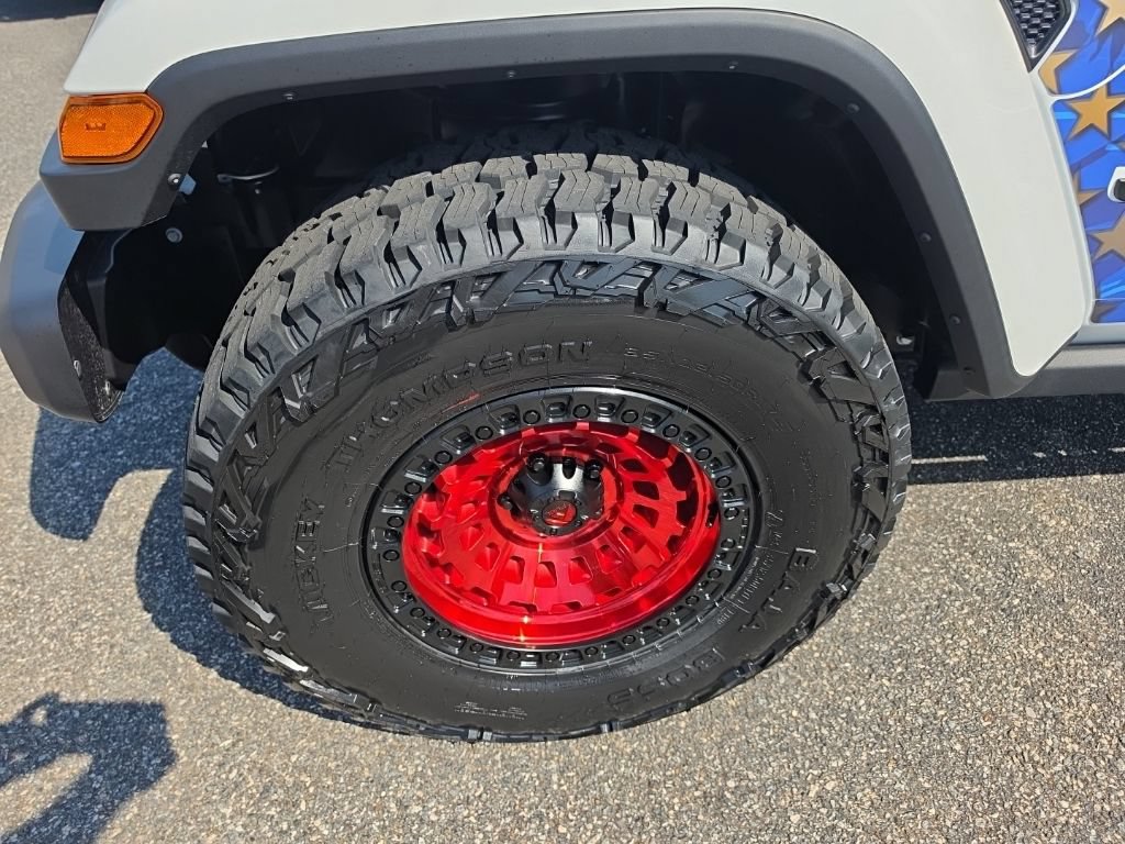 New 2025 Jeep Gladiator Sport AWD/4WD image 10