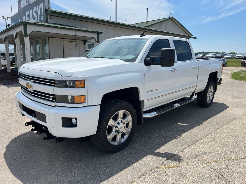 Used 2018 Chevrolet Silverado 2500 LTZ w/ Custom Sport Edition AWD/4WD image 5
