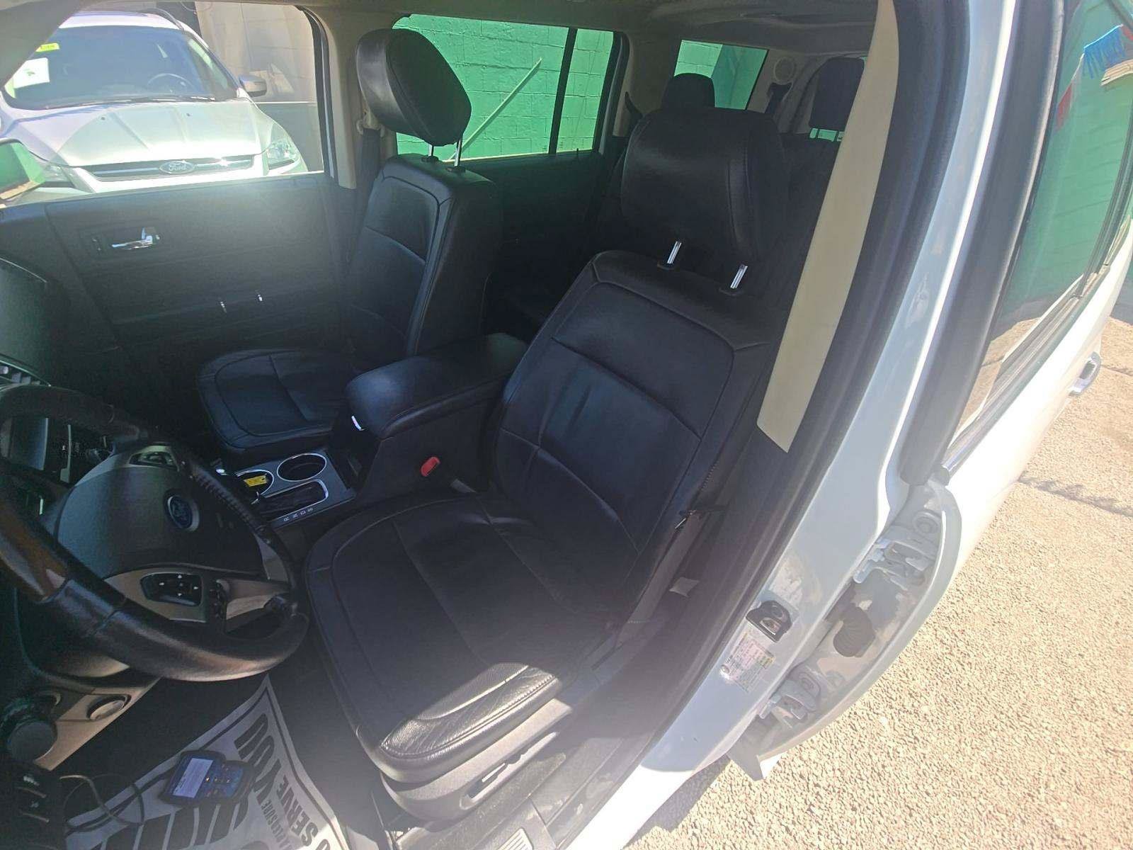 Used 2019 Ford Flex Limited FWD image 6