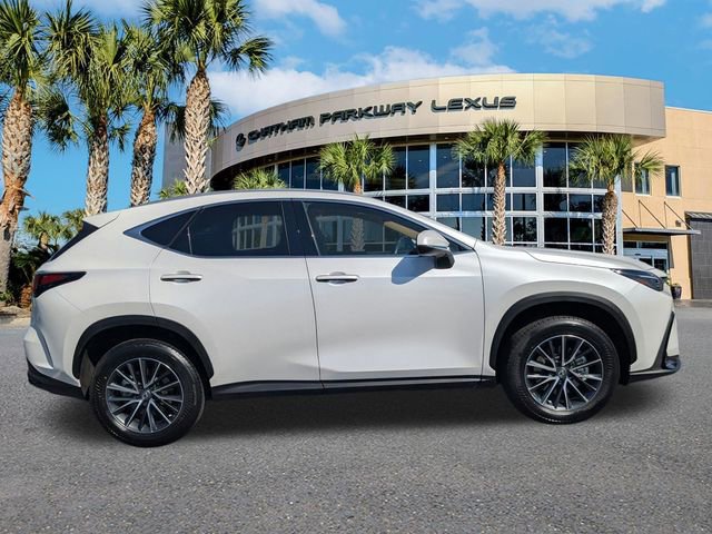 Used 2025 Lexus NX 250 FWD w/ Cold Area Package image 4