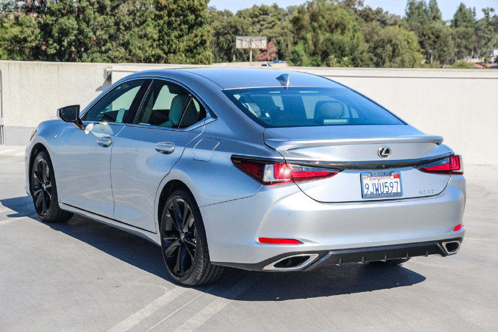 Certified 2024 Lexus ES 350 F Sport w/ Accessory Package (Z1) FWD image 7