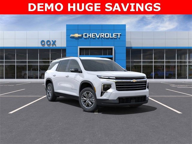 New 2025 Chevrolet Traverse LT