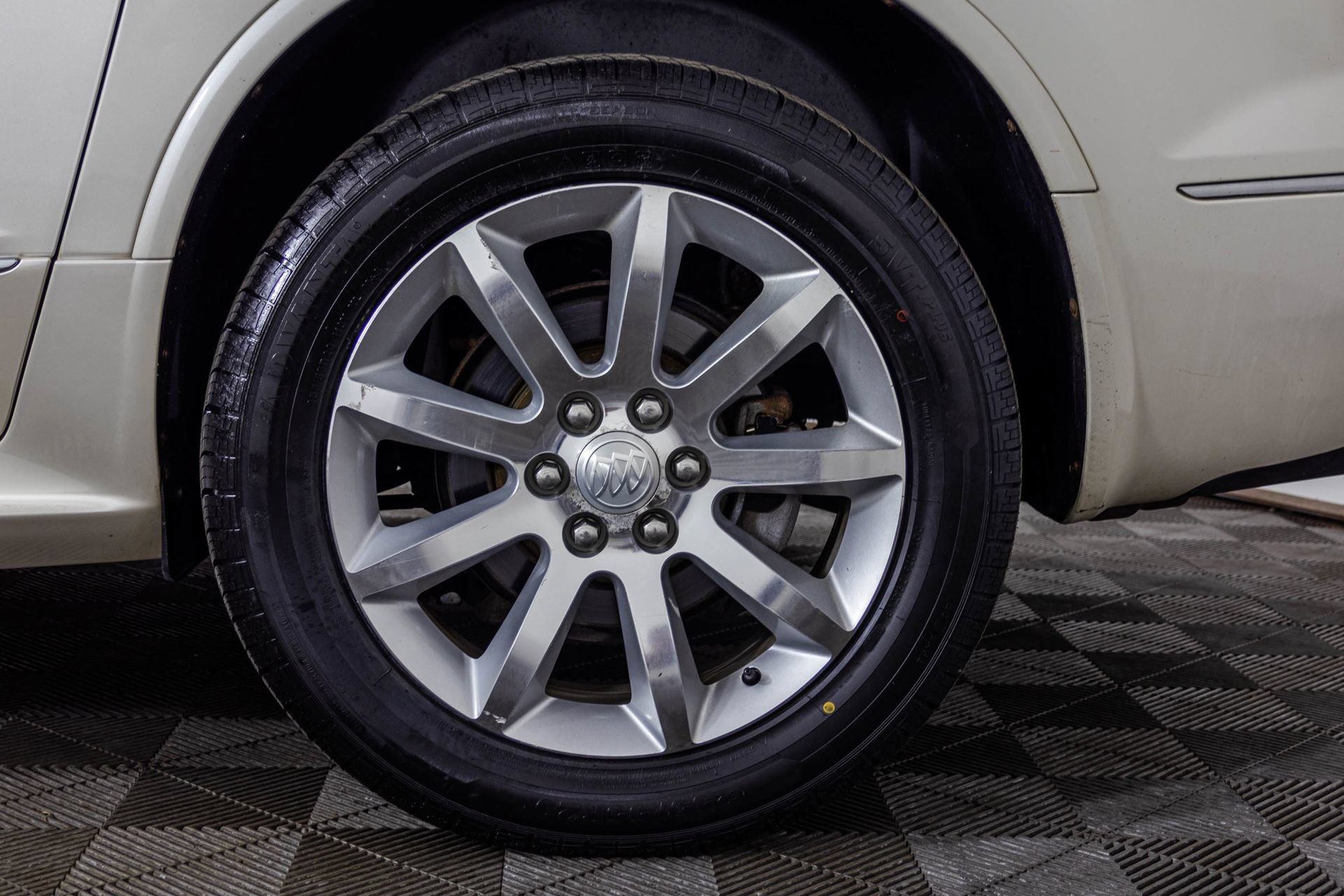 Used 2013 Buick Enclave Premium w/ Trailering Provision Package AWD/4WD image 59