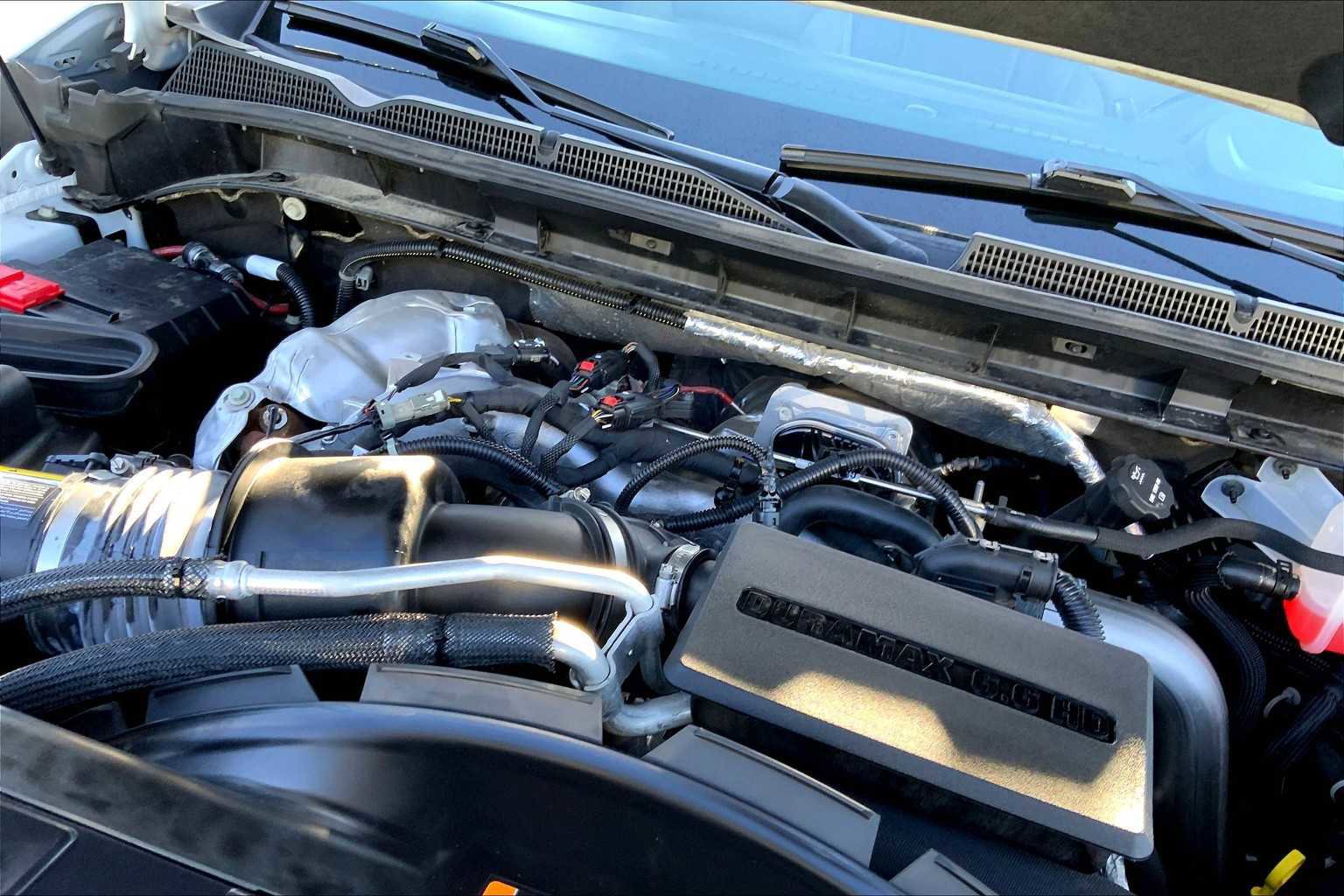 Used 2024 GMC Sierra 2500 SLT w/ SLT Premium Package image 55