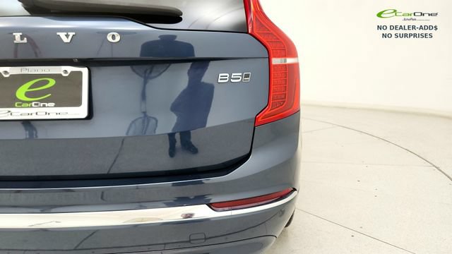 Used 2024 Volvo XC90 B5 Core AWD/4WD image 28