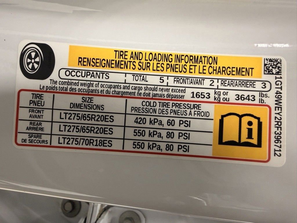 Used 2024 GMC Sierra 3500 Denali w/ Denali Reserve Package image 37