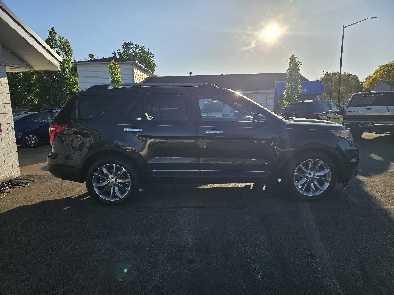 Used 2013 Ford Explorer XLT FWD image 13