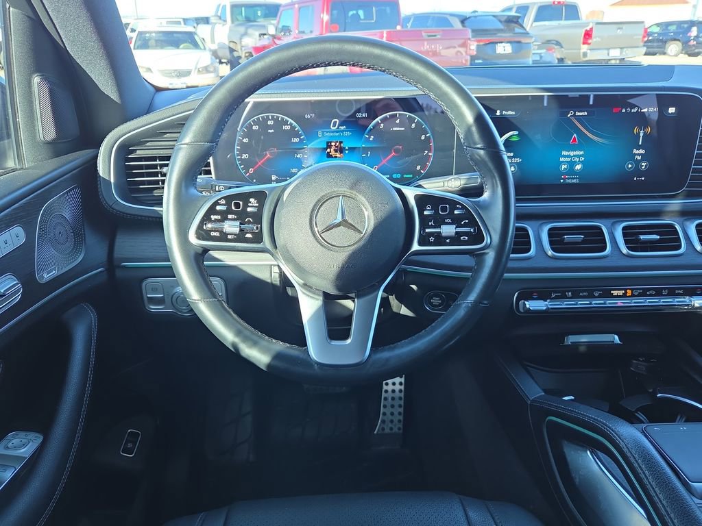 Used 2022 Mercedes-Benz GLS 450 4MATIC image 14