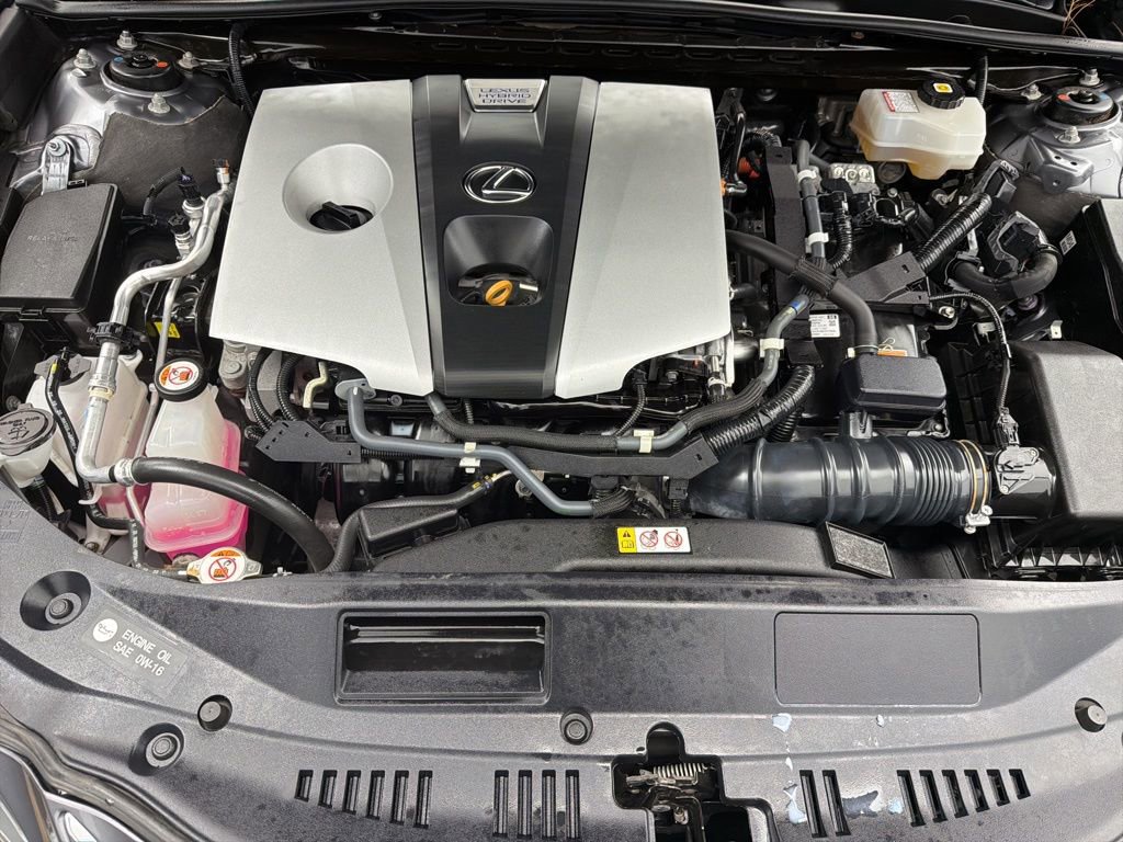 Used 2021 Lexus ES 300h w/ Premium Package image 29