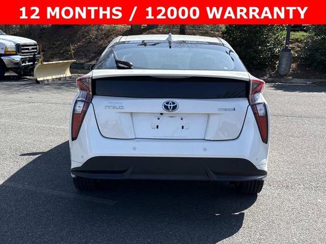 Used 2018 Toyota Prius Four Touring w/ Premium Convenience Package image 3