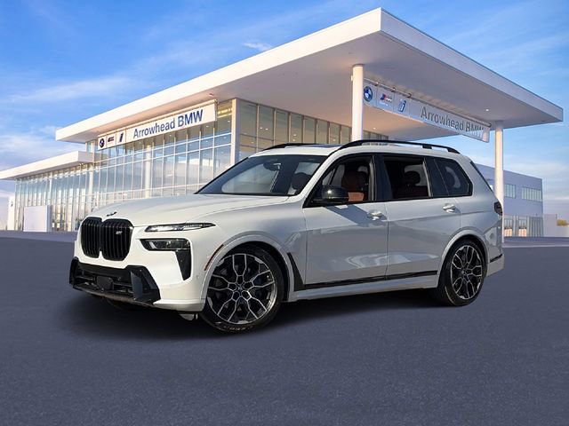 Used 2024 BMW X7 M60i w/ Executive Package image 34