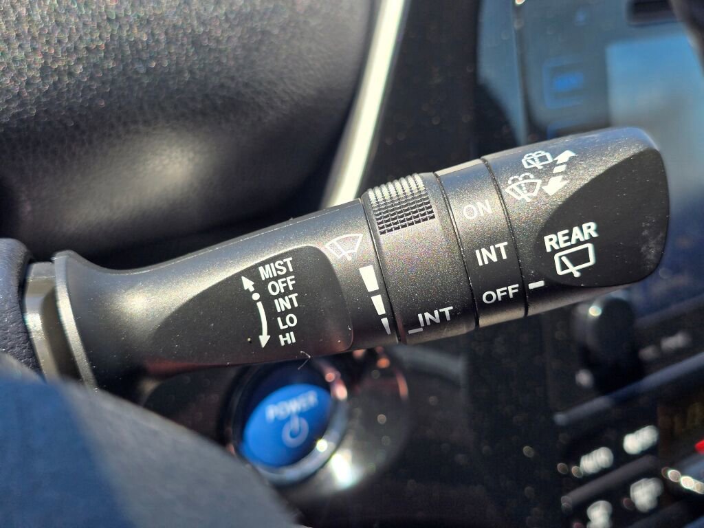 Used 2017 Toyota Prius Three Touring FWD image 26