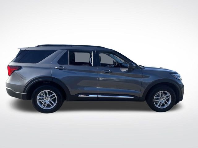 Used 2025 Ford Explorer Active image 10