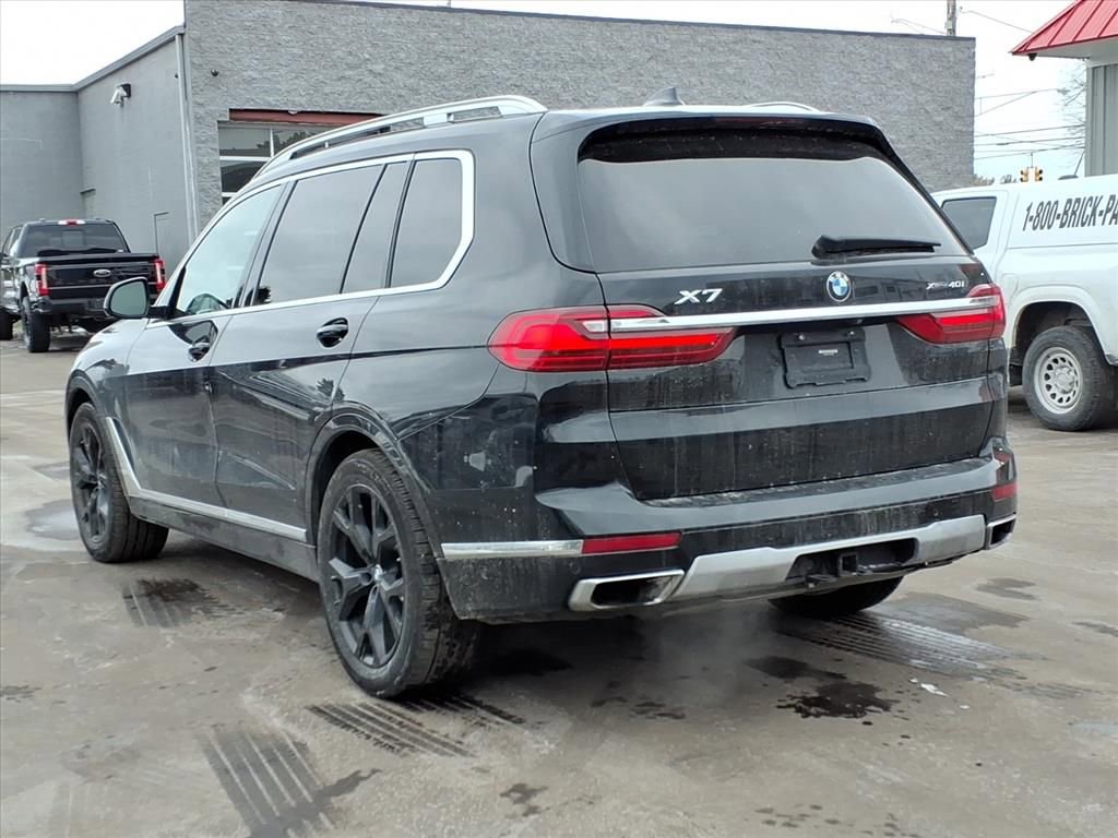 Used 2020 BMW X7 xDrive40i w/ Cold Weather Package AWD/4WD image 3