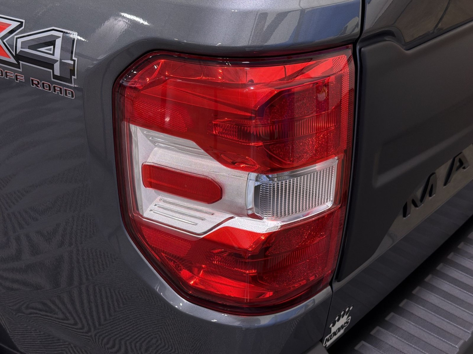 Used 2022 Ford Maverick XLT w/ Equipment Group 300A Standard AWD/4WD image 17