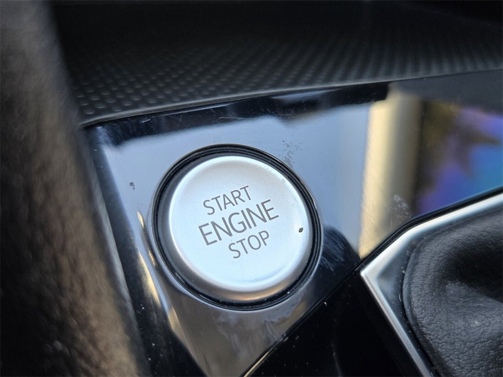 Used 2023 Volkswagen Taos S image 25