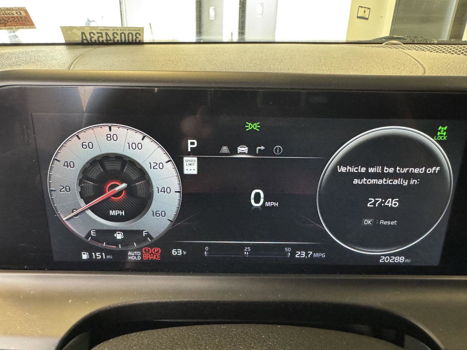 Used 2024 Kia Seltos SX w/ SX Sunroof Package image 3