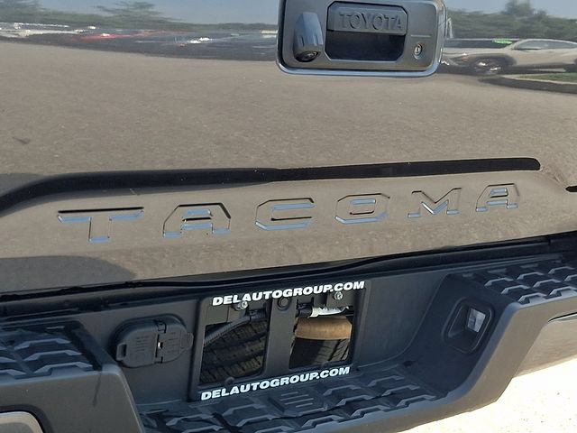 Certified 2023 Toyota Tacoma SR AWD/4WD image 29